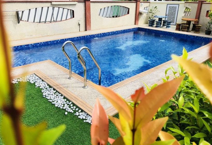 One 5 Residence Homestay