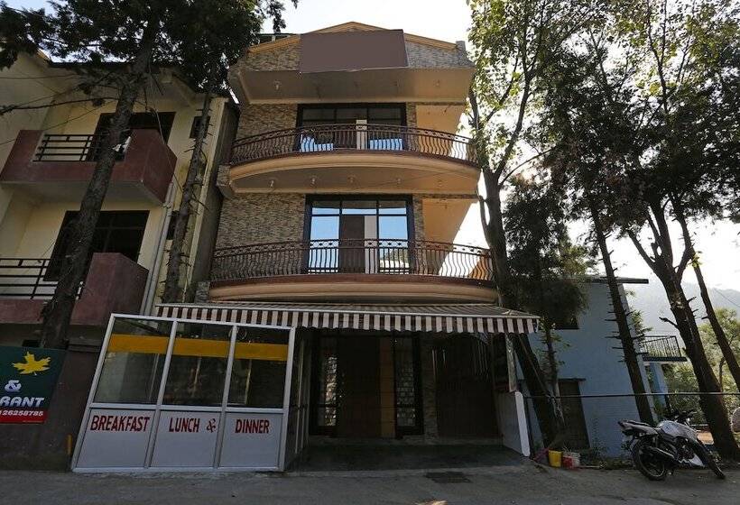 Oyo 10216 Hotel Uk Retreat