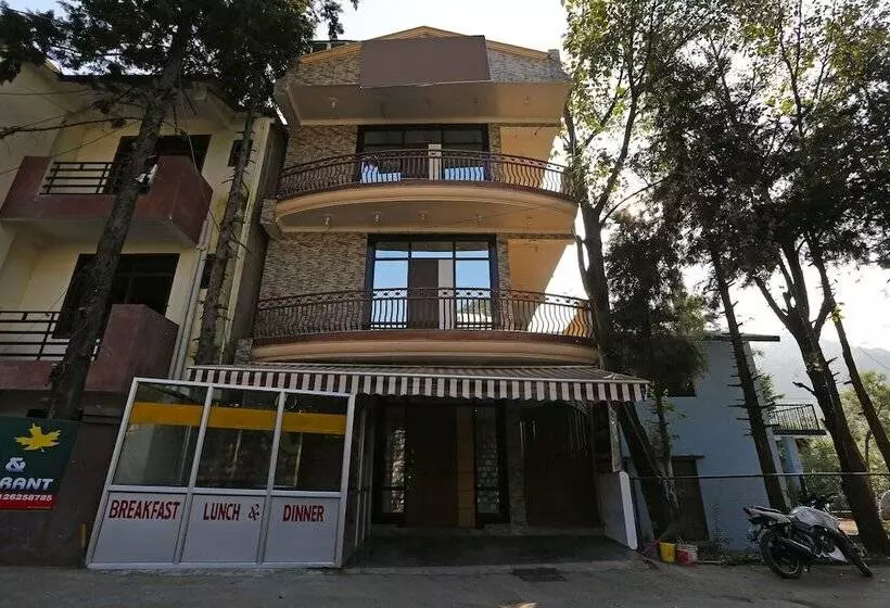 Oyo 10216 Hotel Uk Retreat