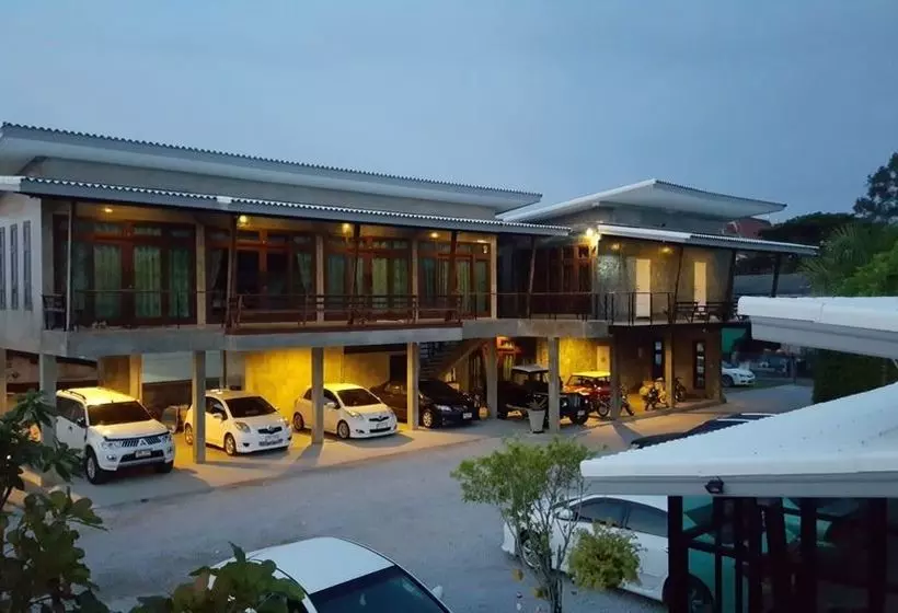 ペンション Baan Sudsakorn Homestay