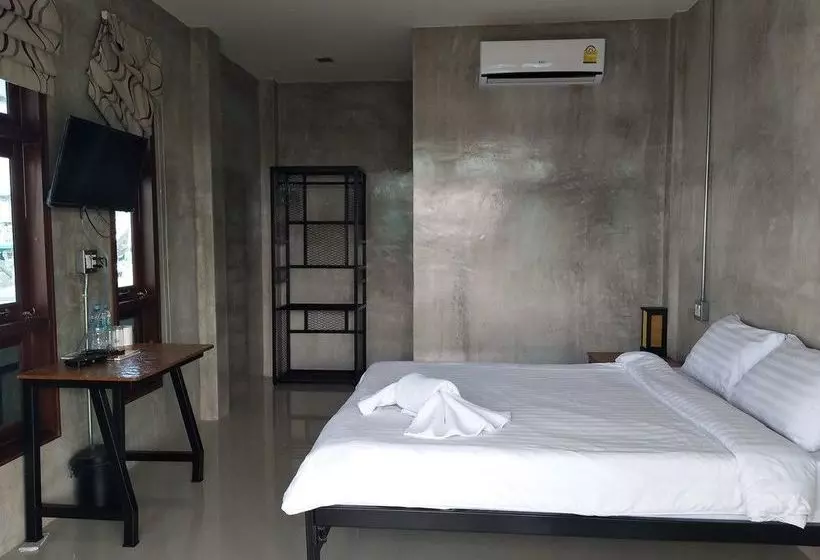 ペンション Baan Sudsakorn Homestay