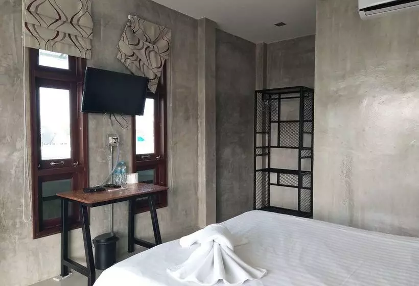 ペンション Baan Sudsakorn Homestay