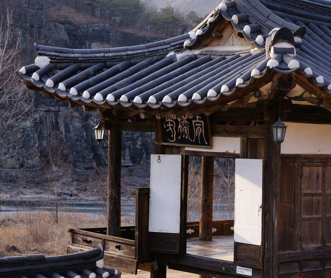 بنسيون Nongam Jongtaek