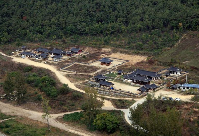 بنسيون Nongam Jongtaek