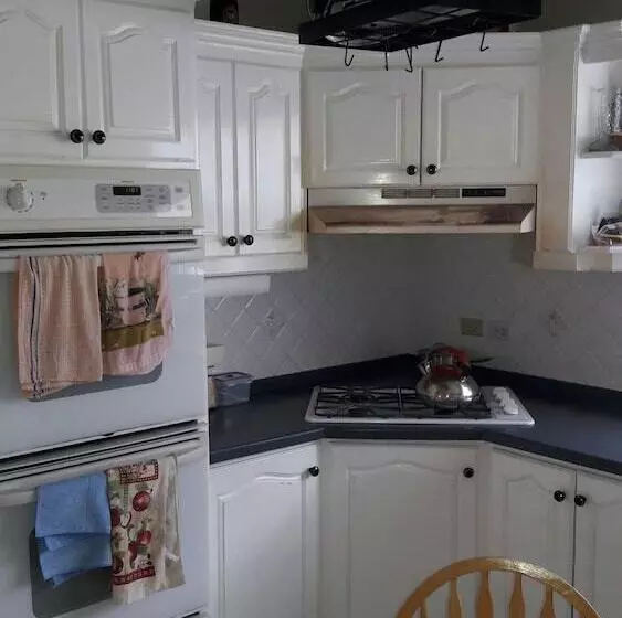 پانسیون Sue's Homestay