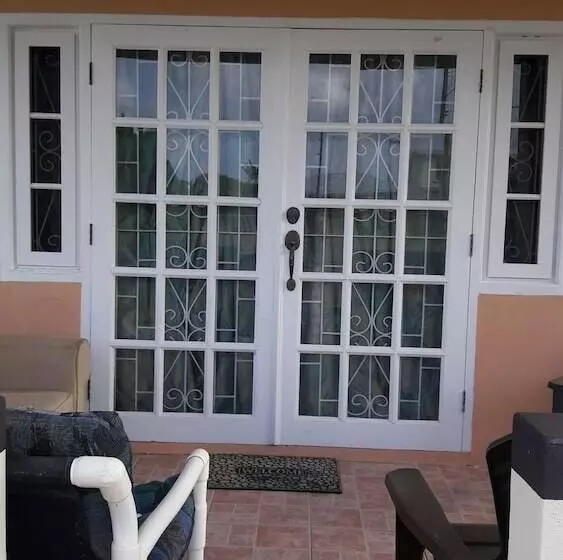 پانسیون Sue's Homestay