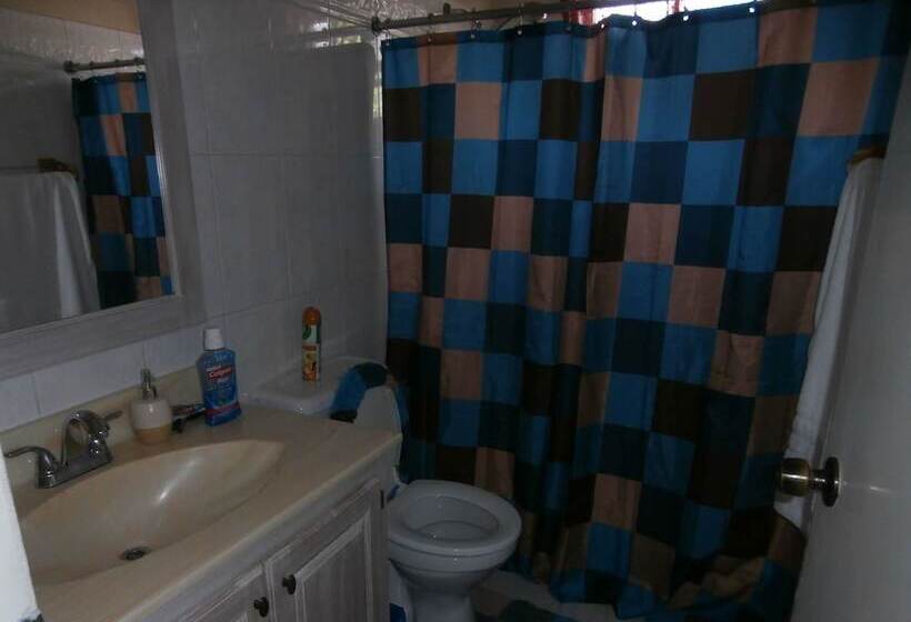 پانسیون Sue's Homestay