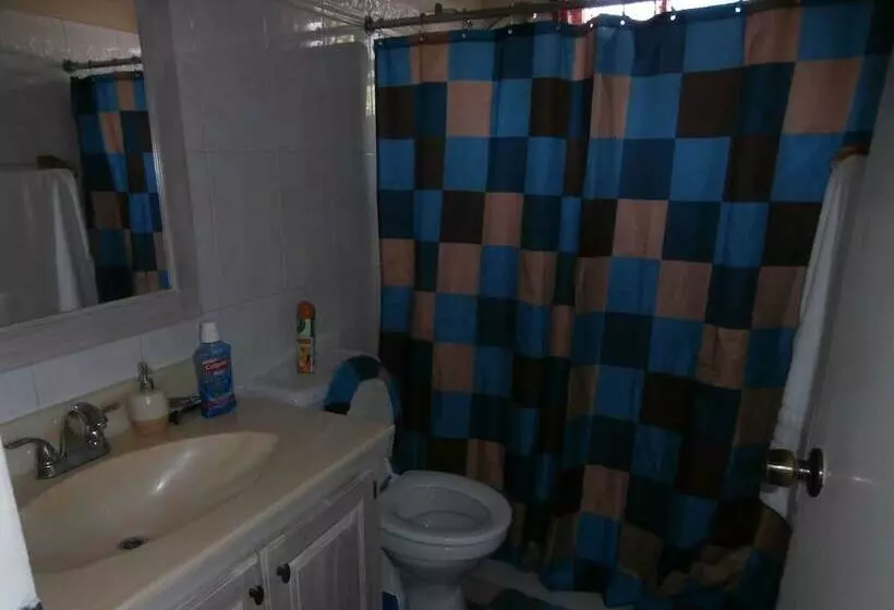 پانسیون Sue's Homestay