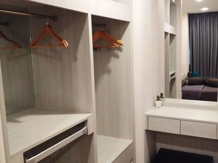 The Prio Condo By Loto