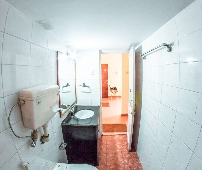 Showstopper Apartments 1 Bhk Pool View