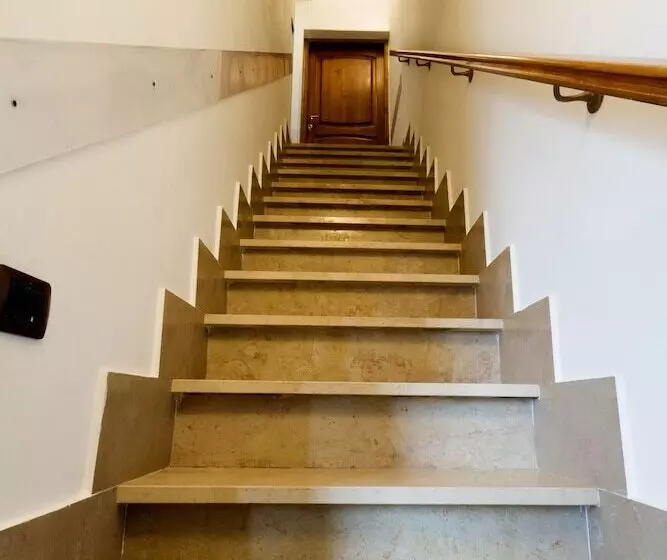 Aamiaismajoitus (B&B) La Bella Casa Del Cuoco