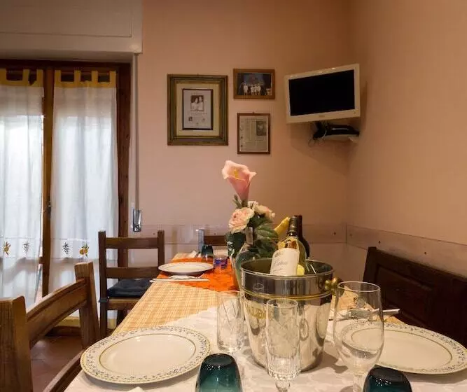 Aamiaismajoitus (B&B) La Bella Casa Del Cuoco