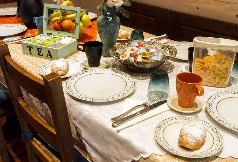 Aamiaismajoitus (B&B) La Bella Casa Del Cuoco