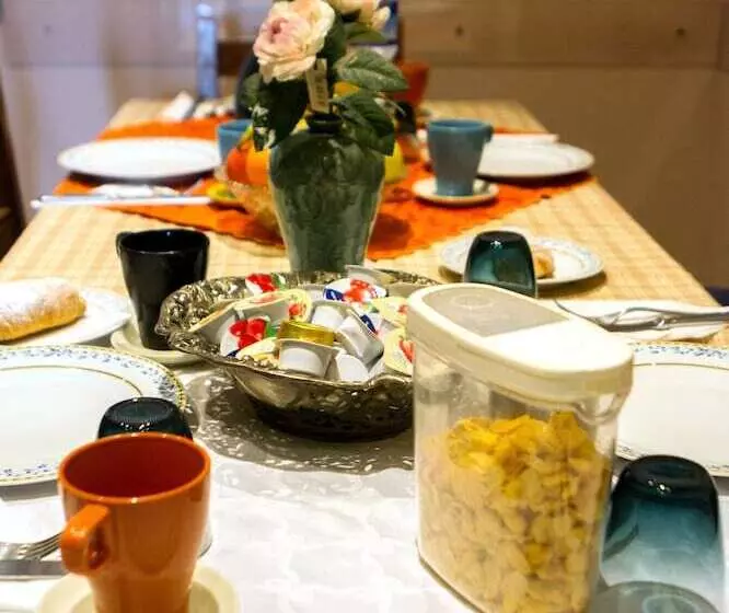 Aamiaismajoitus (B&B) La Bella Casa Del Cuoco