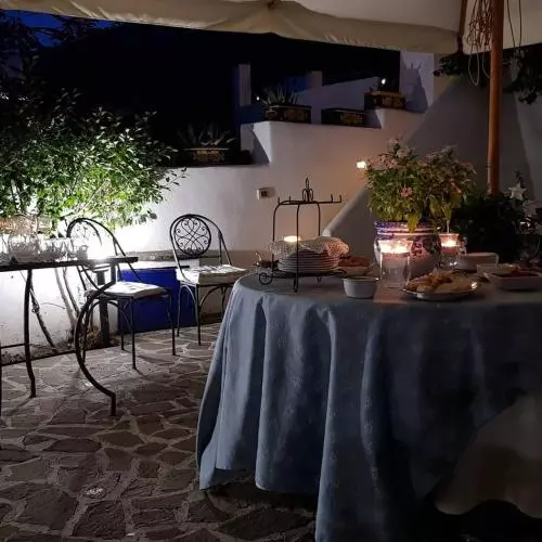 ベッドアンドブレックファースト La Villa Rossa