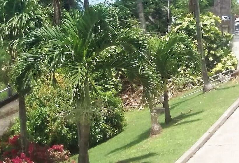 تختخواب و صبحانه Vi Get' S