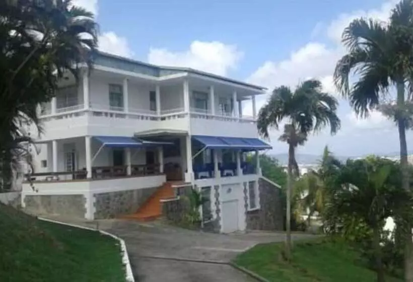 تختخواب و صبحانه Vi Get' S