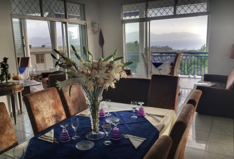 تختخواب و صبحانه Vi Get' S