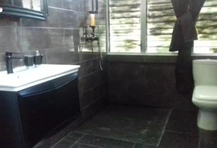 تختخواب و صبحانه Vi Get' S