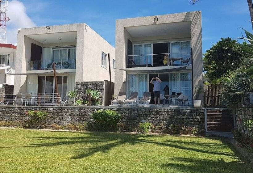 Blue Ocean Suites & Apartments