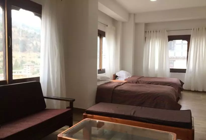 Choni Apartment