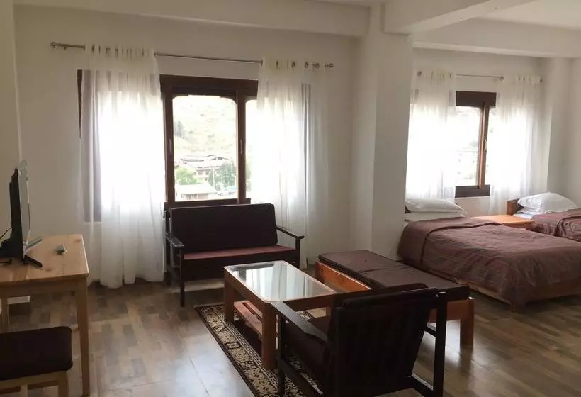 Choni Apartment