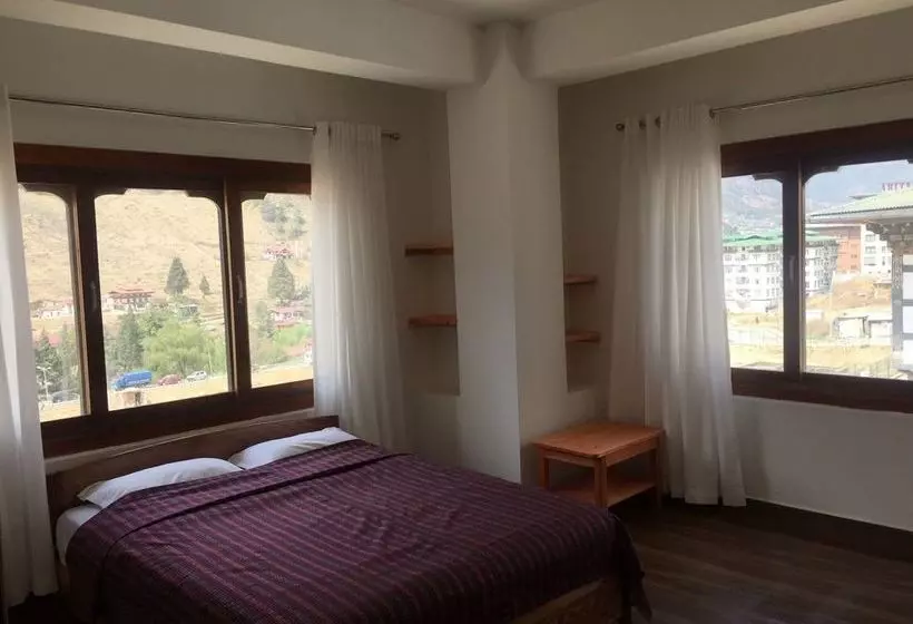 Choni Apartment