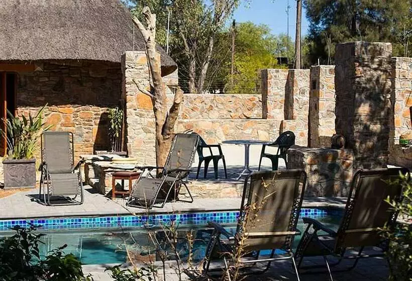 هتل A New Earth Guest Lodge