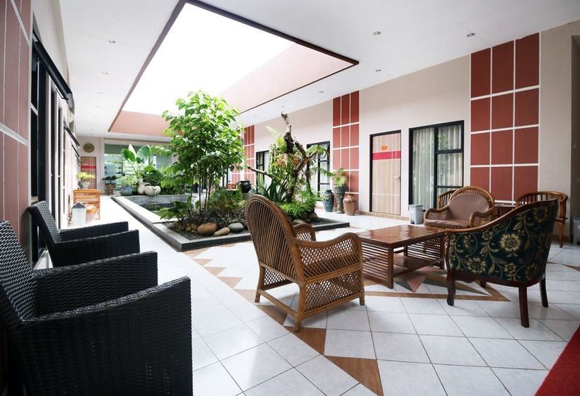 Отель Airy Eco Bandara Syamsudin Noor Angkasa 7 Banjarbaru