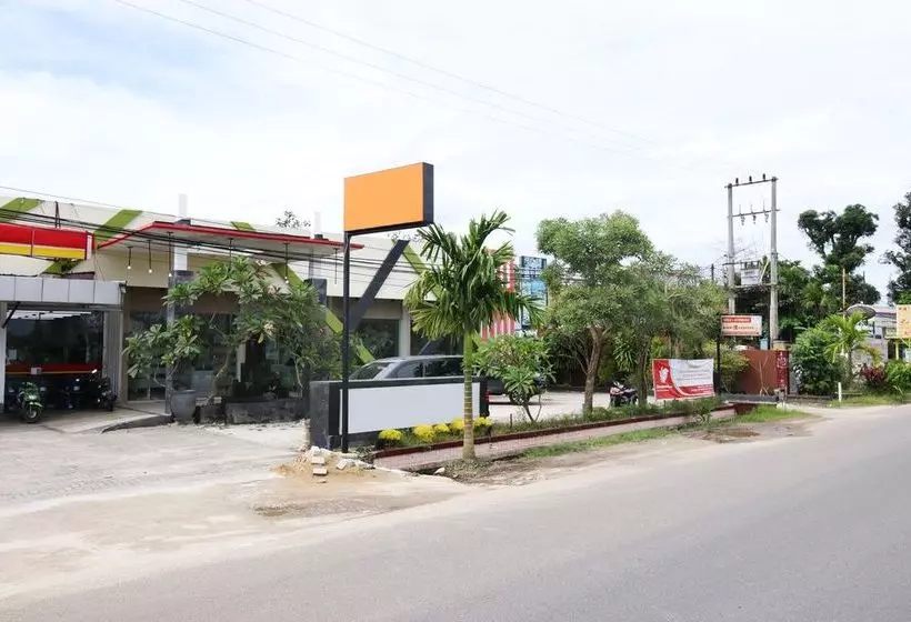 ホテル Airy Eco Bandara Syamsudin Noor Angkasa 7 Banjarbaru