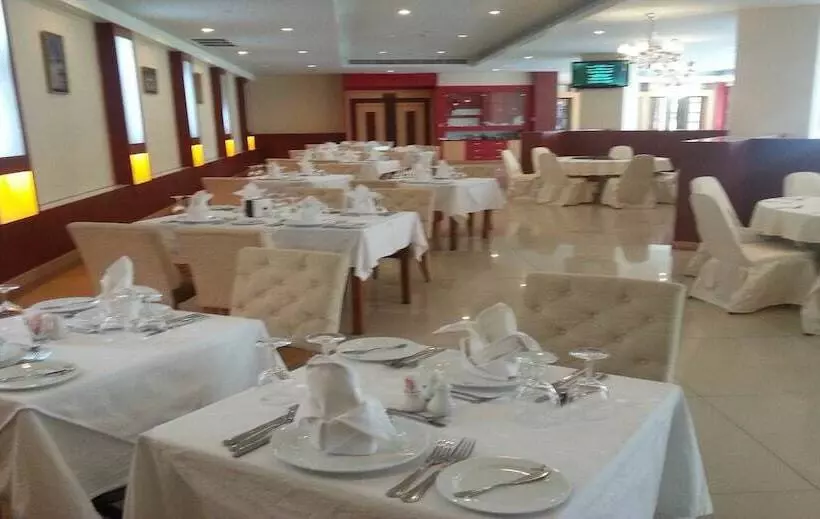 هتل Daosavanh Resort & Spa