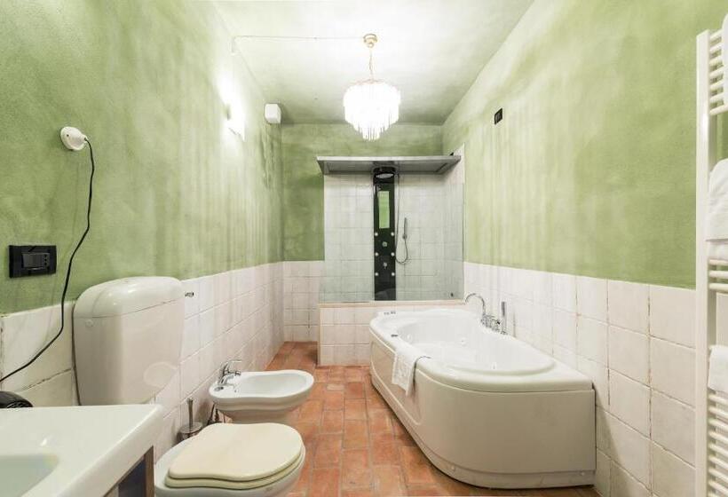 فندق I Casali Del Trebbiolo