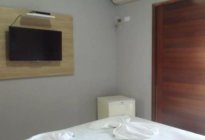 ホテル Pousada Solar Da Praia