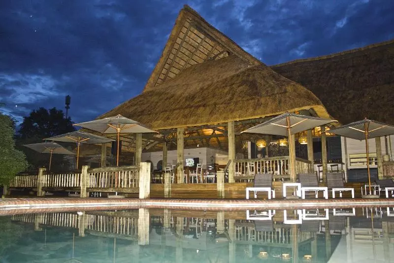 هتل Shearwater S Explorers Village