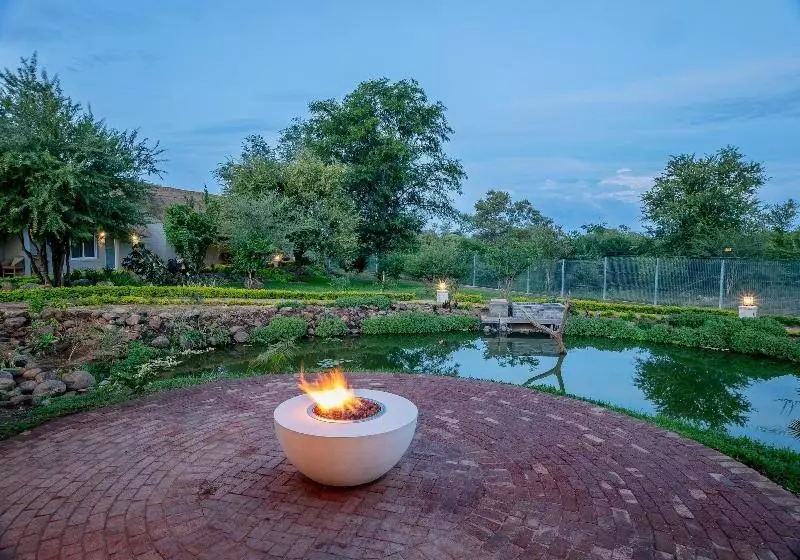 هتل Shearwater S Explorers Village