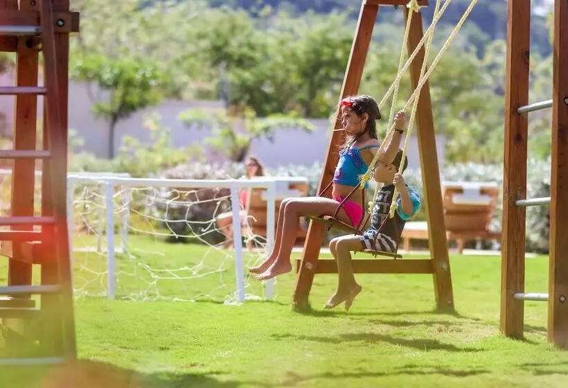 La Santa Maria Resort