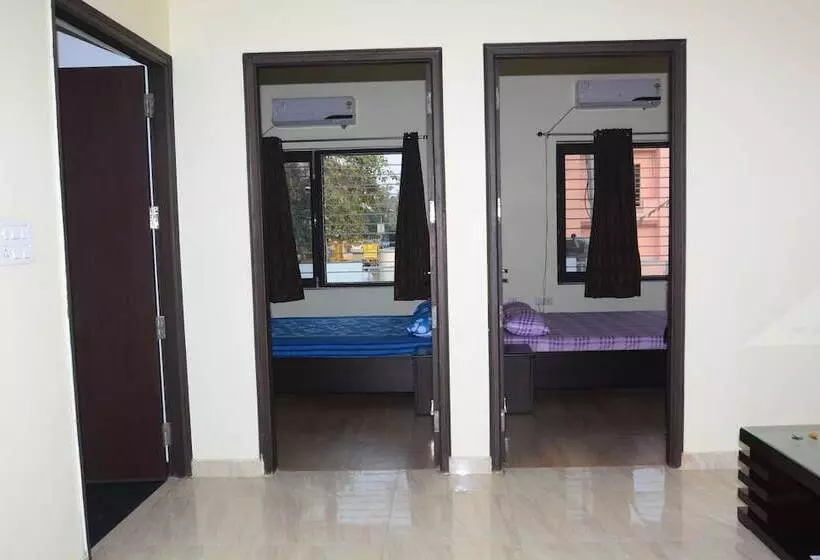 پانسیون Comfort Stay