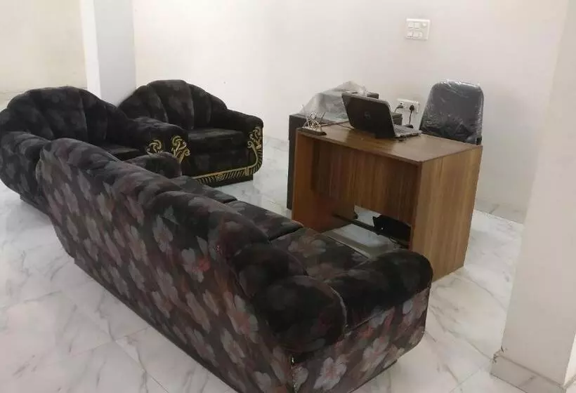 پانسیون Comfort Stay