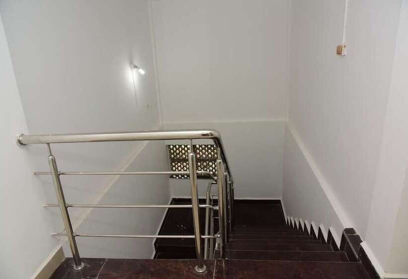 膳宿费 Nirvaah Room Siolim  Kitchenete