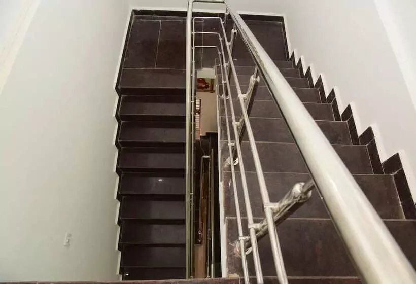 ペンション Nirvaah Room Siolim  Kitchenete