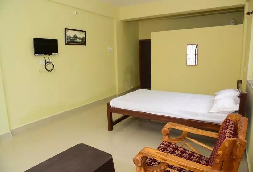 ペンション Nirvaah Room Siolim  Kitchenete