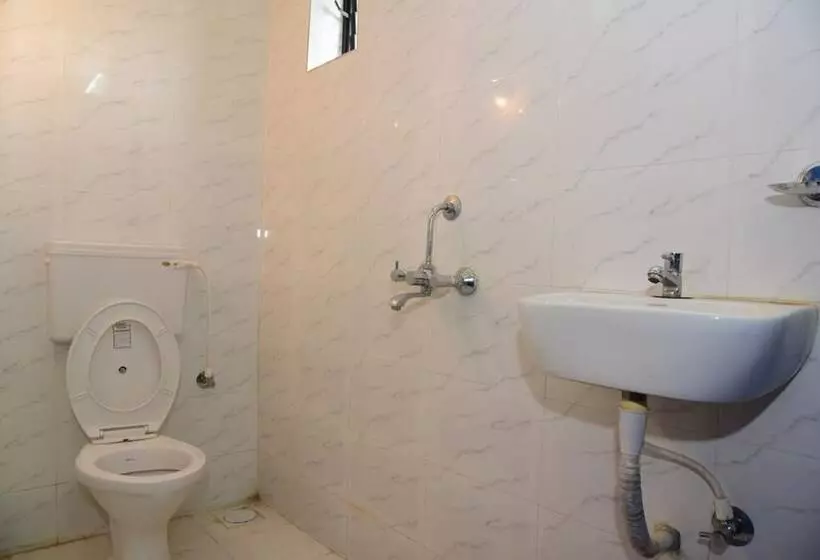 ペンション Nirvaah Room Siolim  Kitchenete