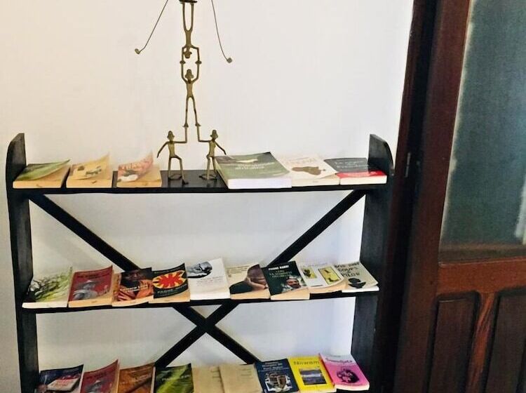 پانسیون Villa Ekabo