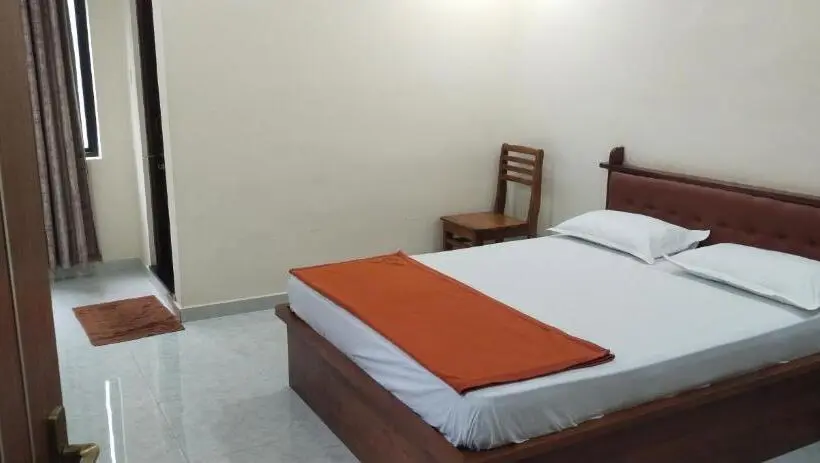 ホテル Lalith Residency