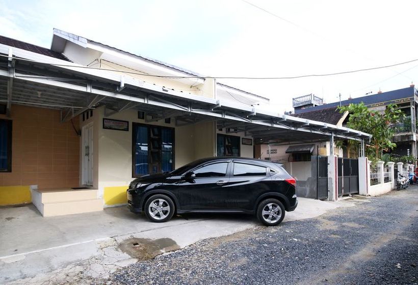 Hotel Airy Eco Kayu Tangi Satu Jalur Tiga 1c Banjarmasin