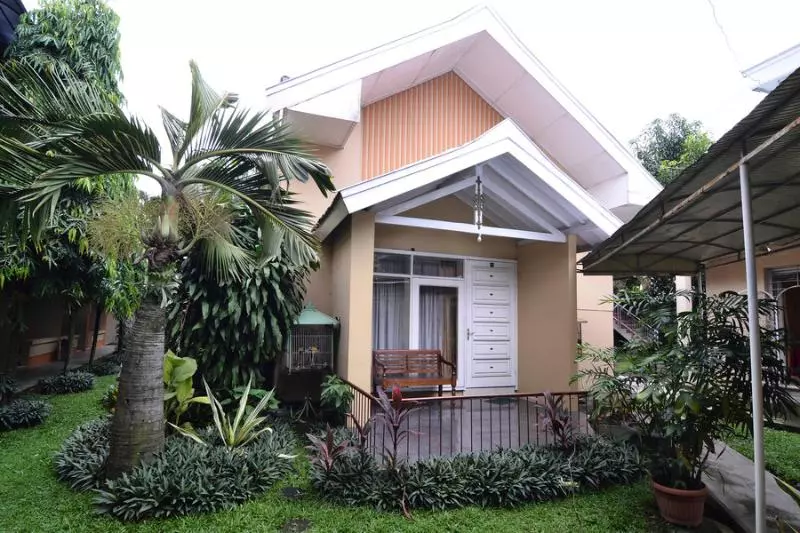 Hotelli Reddoorz Plus @ Laweyan