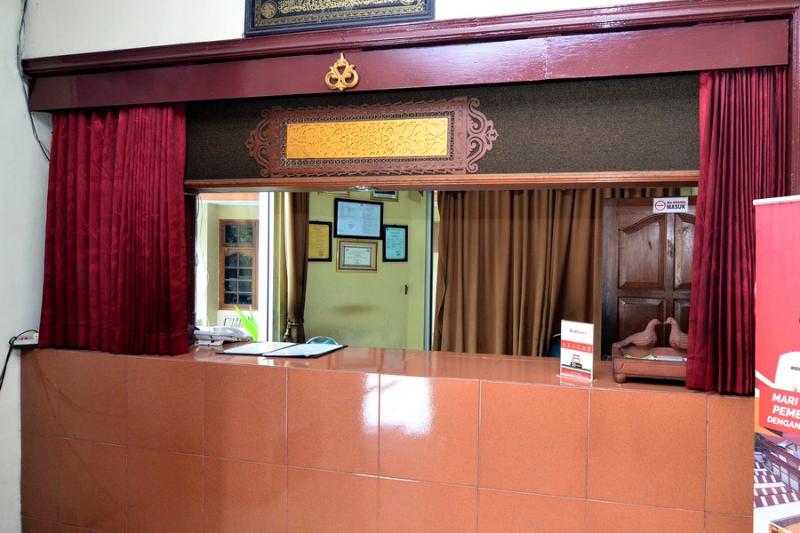 فندق Reddoorz Plus @ Laweyan