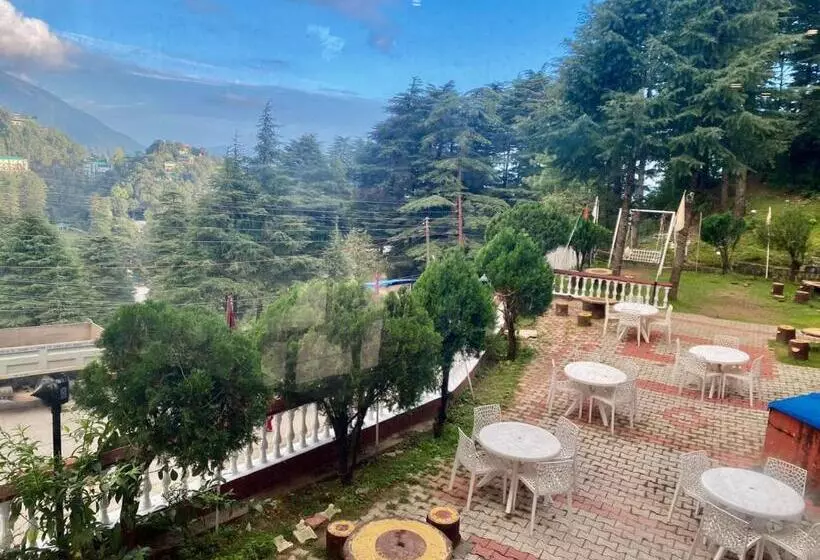 هتل Snow Retreat Dharamshala