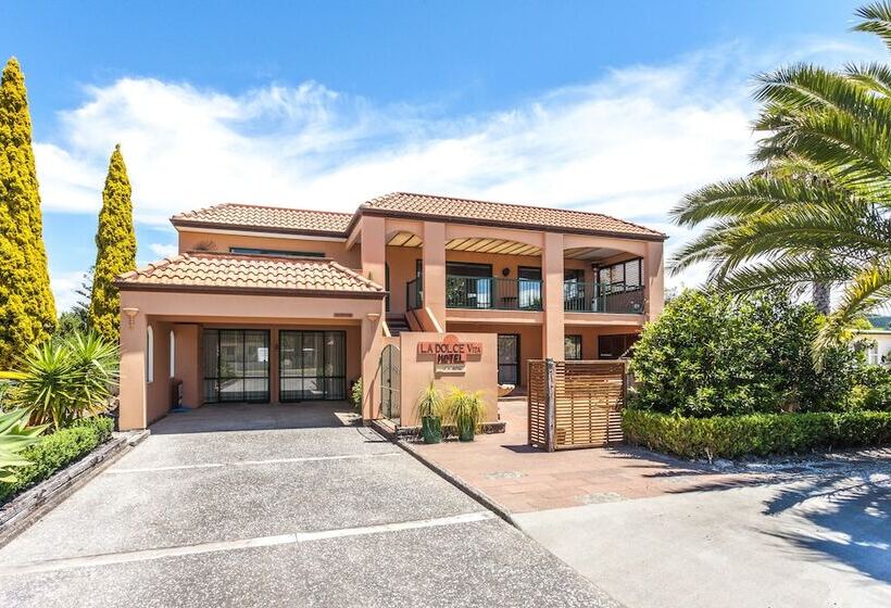 モーテル La Dolce Vita
