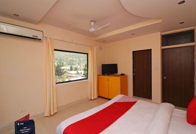 بنسيون Oyo 13884 Holiday Homes